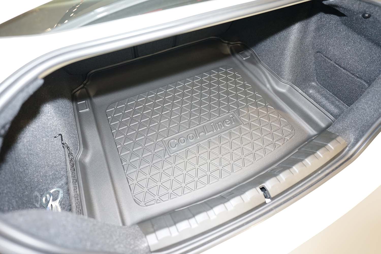 Boot mat suitable for BMW 2 Series Coupé (G42) 2021-present 2-door Cool Liner anti slip PE/TPE rubber (BMW22STM-C) (4) Boot mat suitable for BMW 2 Series Coupé (G42) 2021-present 2-door Cool Liner anti slip PE/TPE rubber (BMW22STM-C) (4)