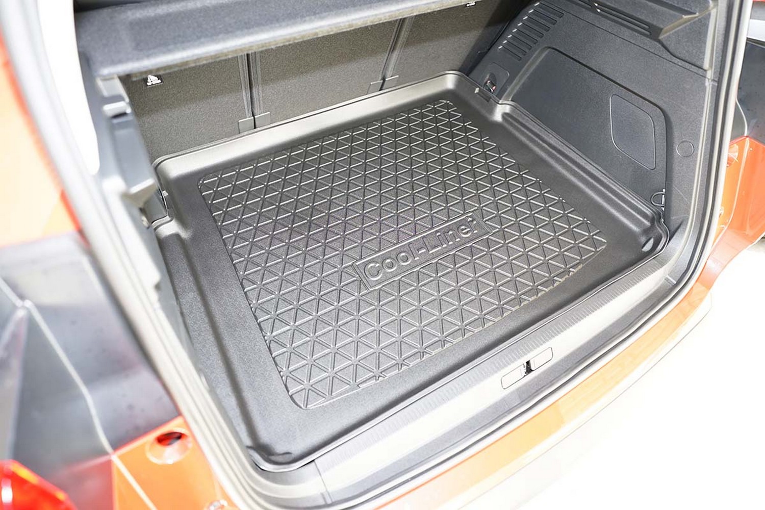 Boot mat suitable for Citroën C5 Aircross 2019-present Cool Liner anti slip PE/TPE rubber (CIT6C5TM-C) (4) Boot mat suitable for Citroën C5 Aircross 2019-present Cool Liner anti slip PE/TPE rubber (CIT6C5TM-C) (4)