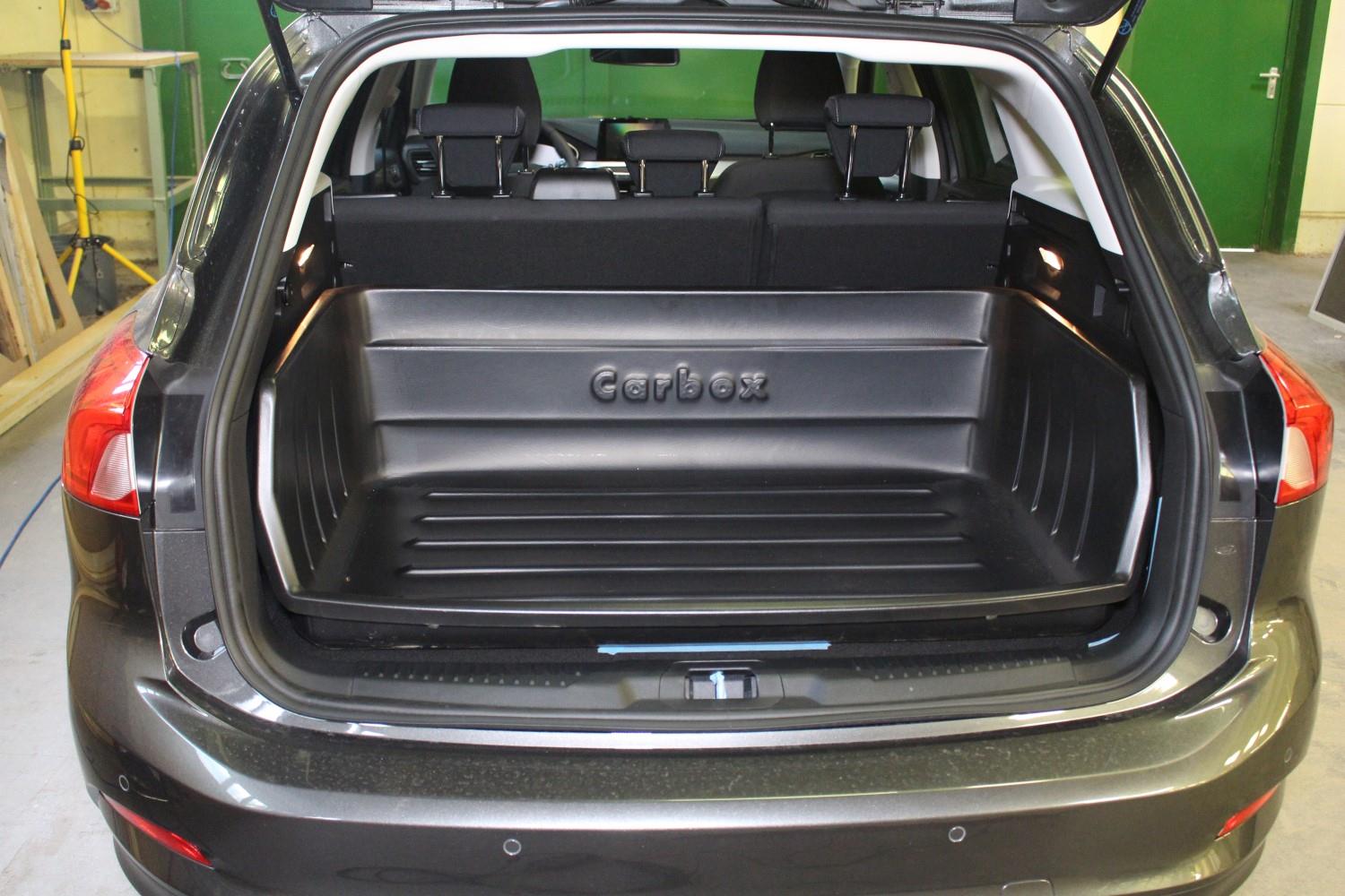 https://www.petwareshop.com/images/stories/virtuemart/product/for5focc-ford-focus-iv-2018-wagon-carbox-classic-yoursize-high-sided-boot-liner-1.jpg