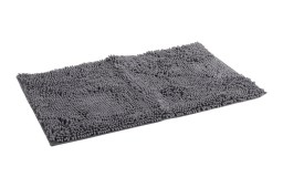 Absorbs water and dirt like a sponge