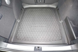 Boot mat suitable for Skoda Superb IV Combi (B9) 2024-> wagon Cool Liner anti slip PE/TPE rubber (SKO10SUTM) (1)