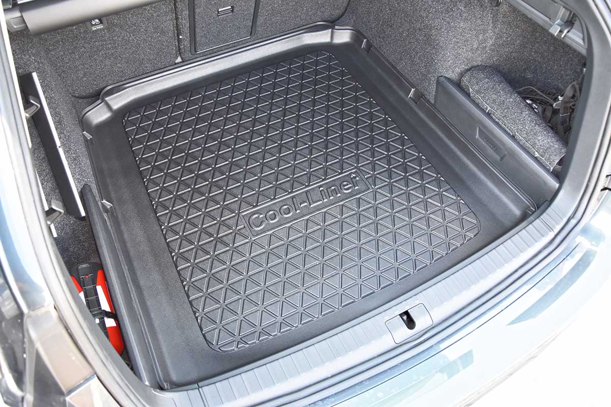 Boot mat suitable for Skoda Octavia IV Combi (NX) 2020-present wagon Cool Liner anti slip PE/TPE rubber