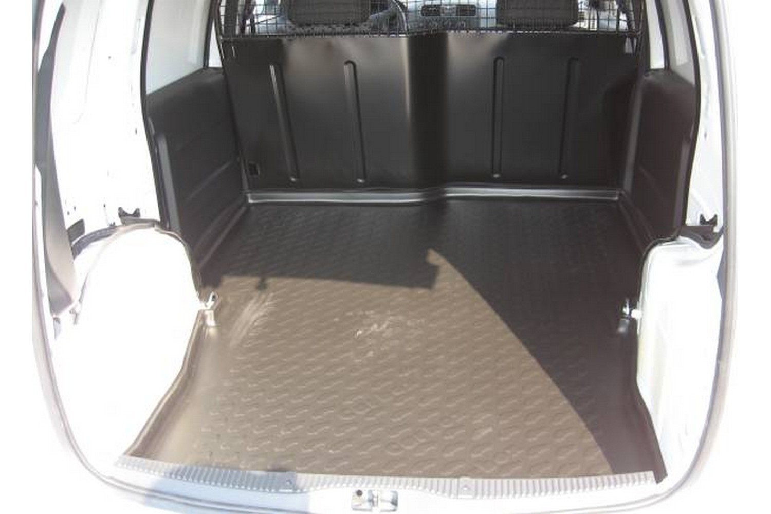 Boot mat suitable for Skoda Praktik 2006-2015 Carbox Form PE rubber - black