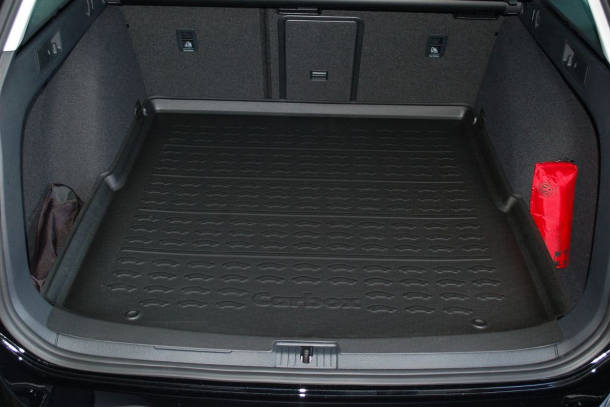 https://www.petwareshop.com/images/stories/virtuemart/product/vw24goct-0-trunk-mat-volkswagen-golf-vii-variant-5g-2013-present-wagon-carbox-form-pe-rubber-black-2.jpg